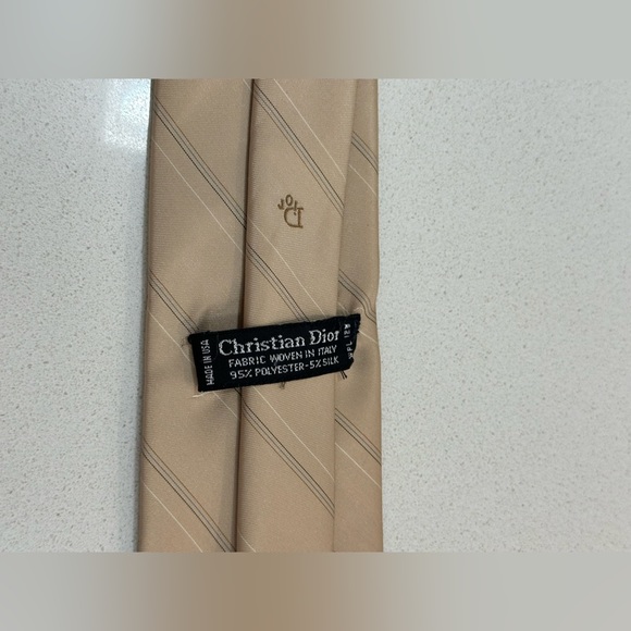 Vintage Christian Dior camel tan subtle monogrammed necktie polyester and silk - Picture 8 of 16
